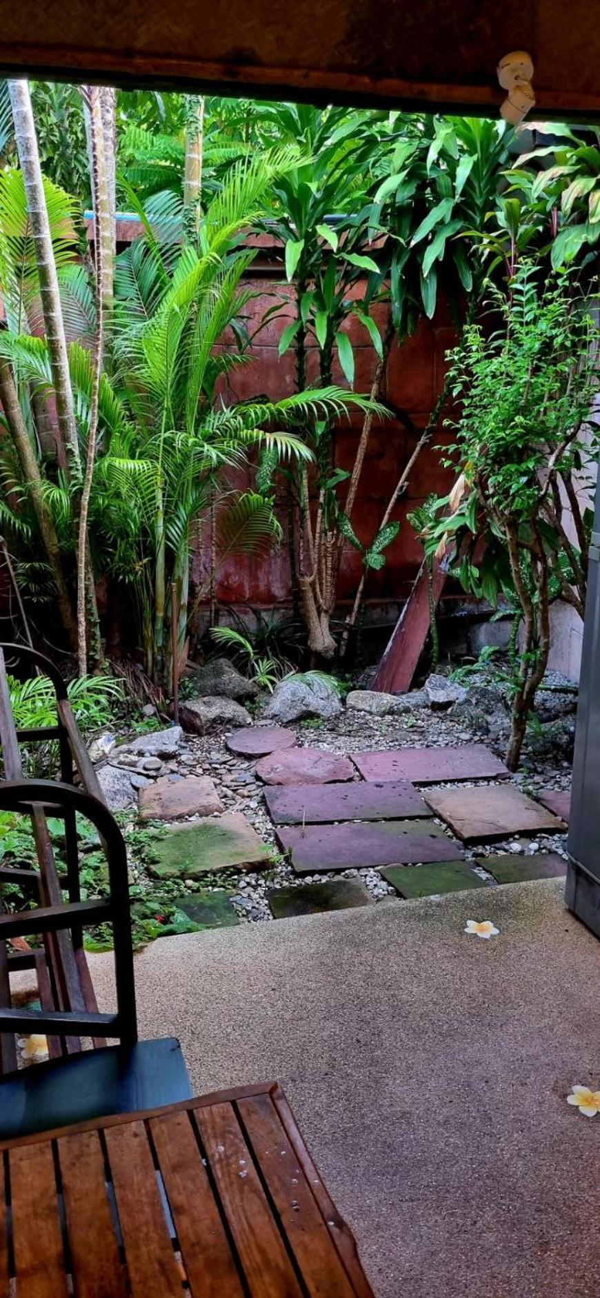 צ'אלונג Shanti Lodge Phuket מראה חיצוני תמונה
