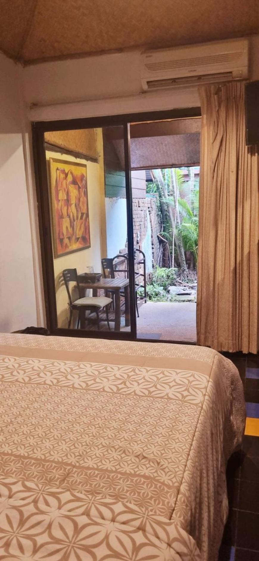 צ'אלונג Shanti Lodge Phuket מראה חיצוני תמונה